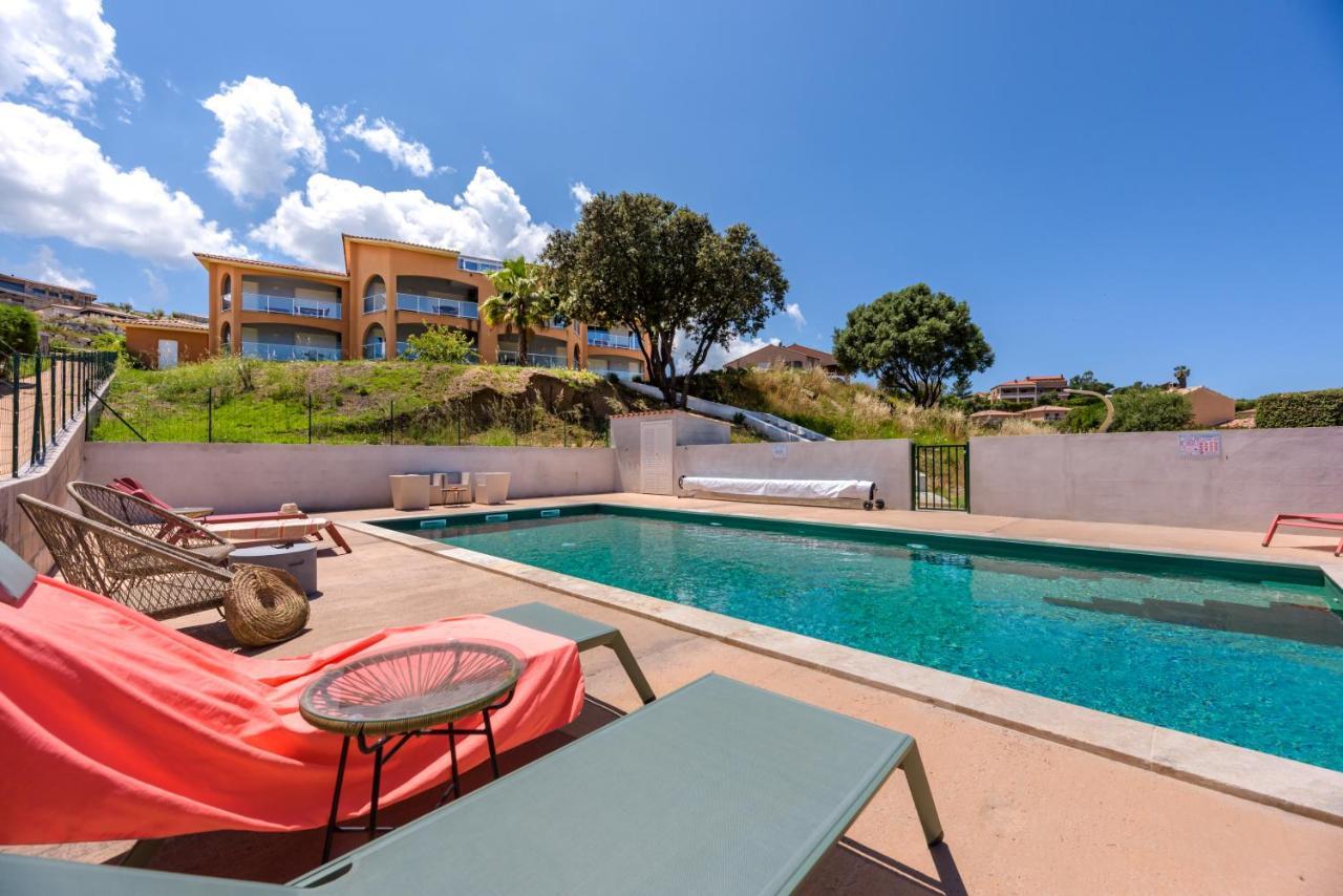 Ochji Di Mare Aparthotel 3*